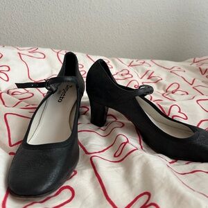 Vintage Repetto Brand Ballet Heels